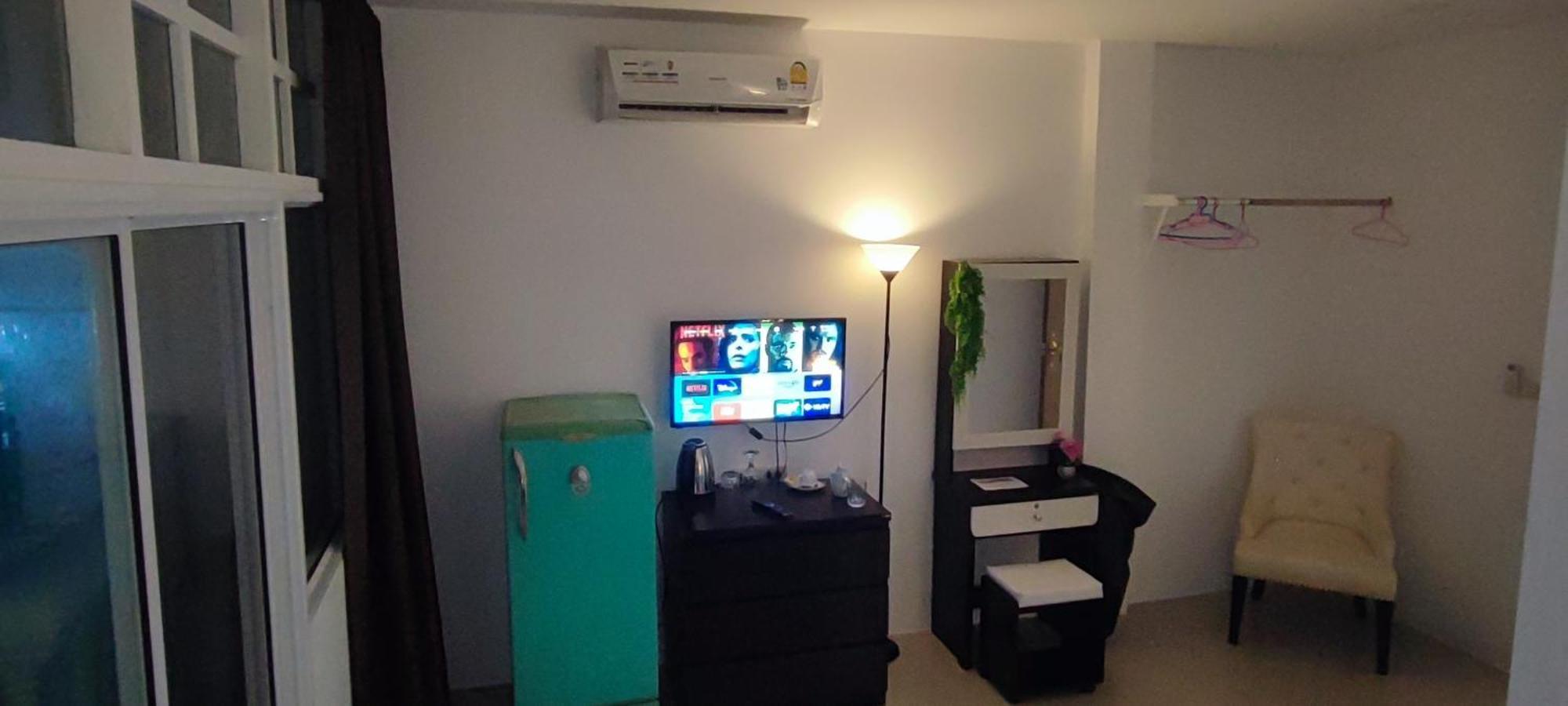 Hotel Dorothys Pattaya Zewnętrze zdjęcie