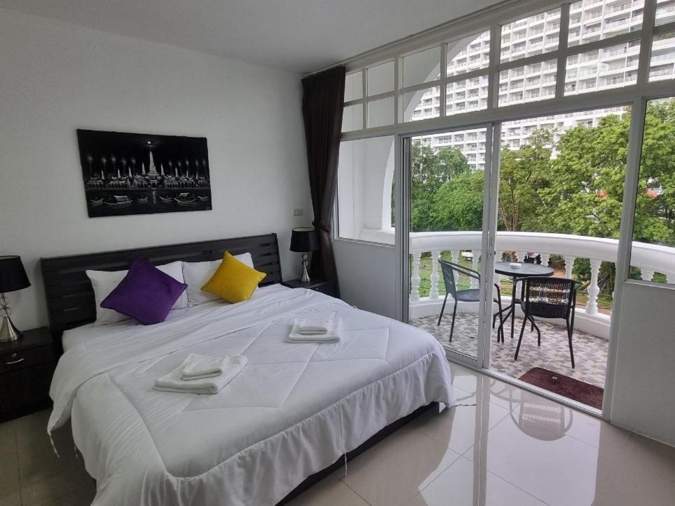 Hotel Dorothys Pattaya Zewnętrze zdjęcie